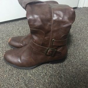 Brown boots